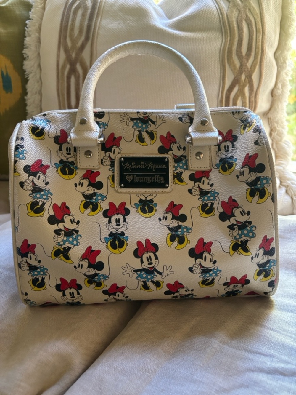 Loungefly White Minnie Mouse All-Over Print Satchel with Red Bows